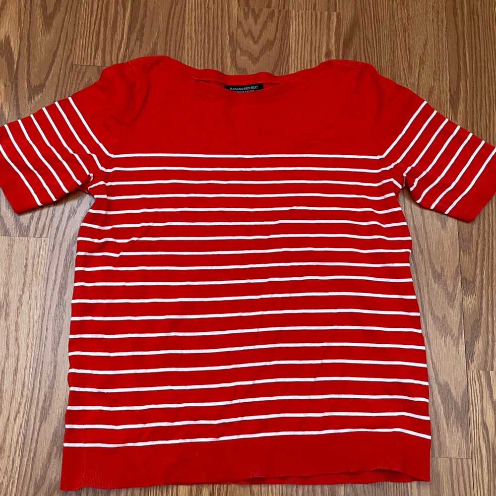 Short sleeve sweater tee